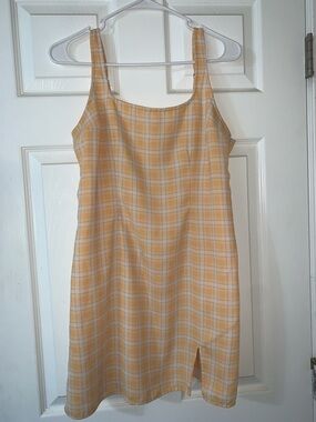 4/$30 Hollister Plaid Smocked Dress